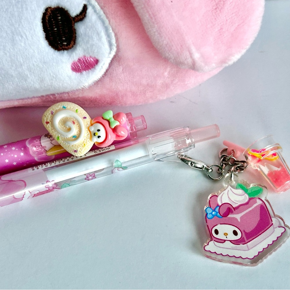 💝(MY303) My Melody Adorable 6-Piece Purse Bundle! - Picture 7 of 10